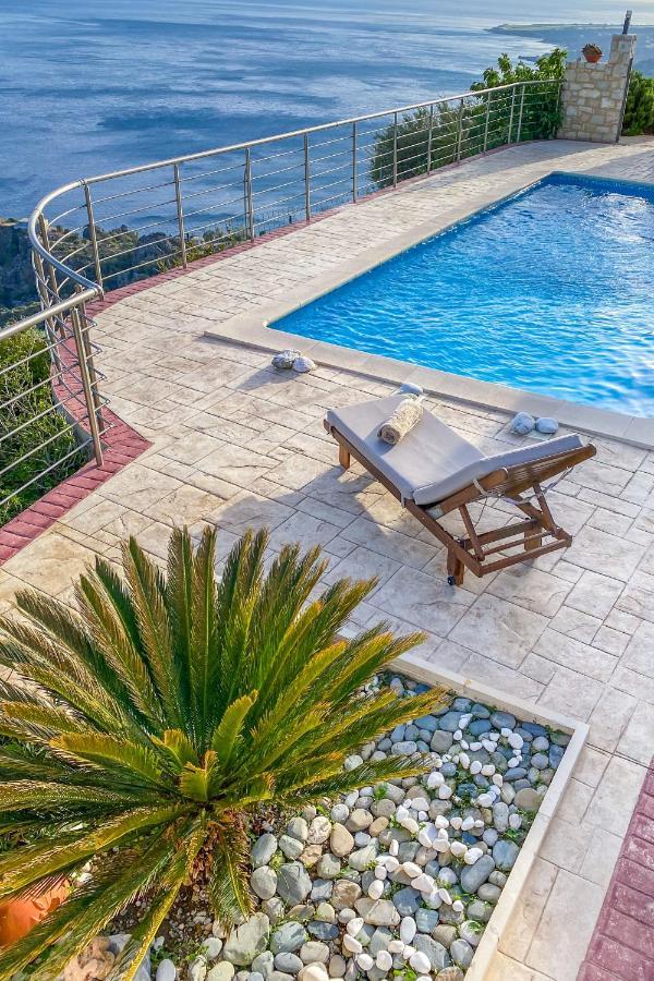 רודאקינון Maistros Villa מראה חיצוני תמונה