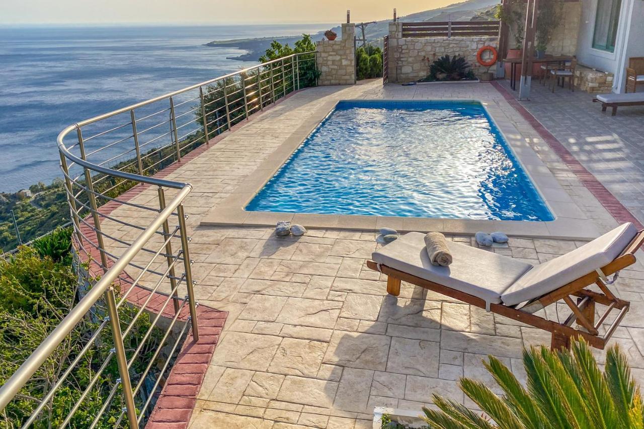 רודאקינון Maistros Villa מראה חיצוני תמונה