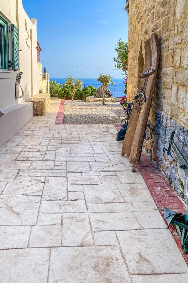 רודאקינון Maistros Villa מראה חיצוני תמונה